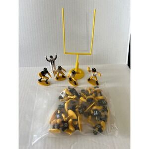 Kaskey Kids 2002 Football Guys Action Figures Set Iowa Hawkeyes